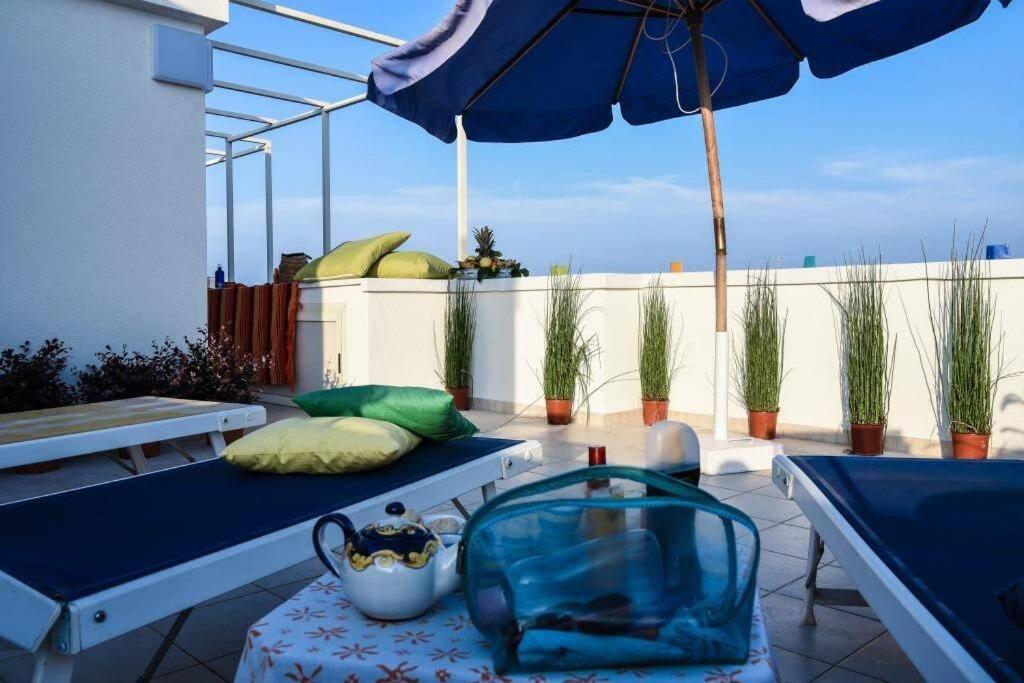 토레깐느 La Terrazza Di Alcino 아파트 외부 사진